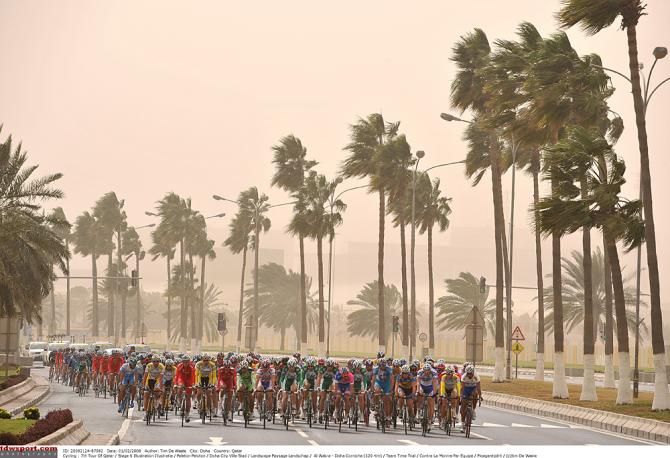Riders endured a sandstorm on stage 6 of the 2008 Tour of Qatar