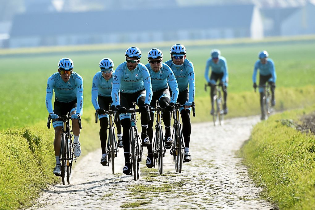 Astana Pro Team riders get a glimpse of the Paris-Roubaix cobbles