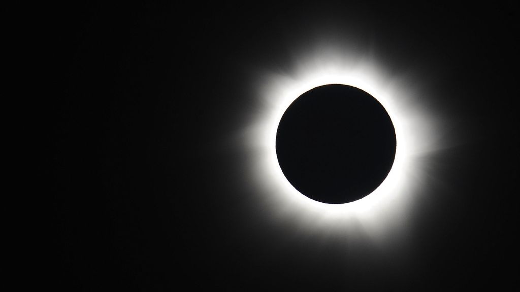 Solar maximum: Why April's total Solar Eclipse will bring unique views ...