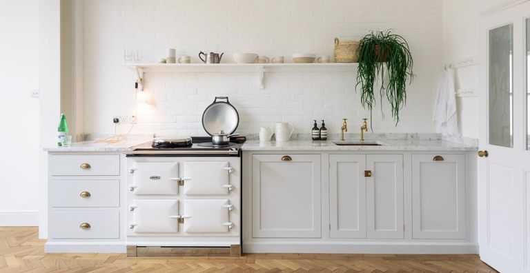 White Kitchen Ideas Classic Designs, White Kitchen Cabinet Ideas 2021