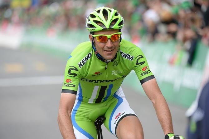 Ivan Basso (Cannondale) rolls in 8 seconds down
