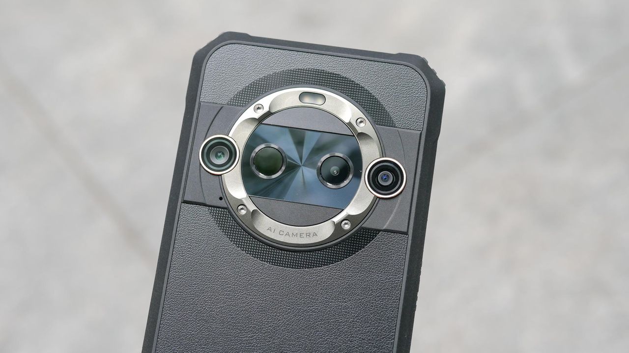 Blackview BL9000 Pro.