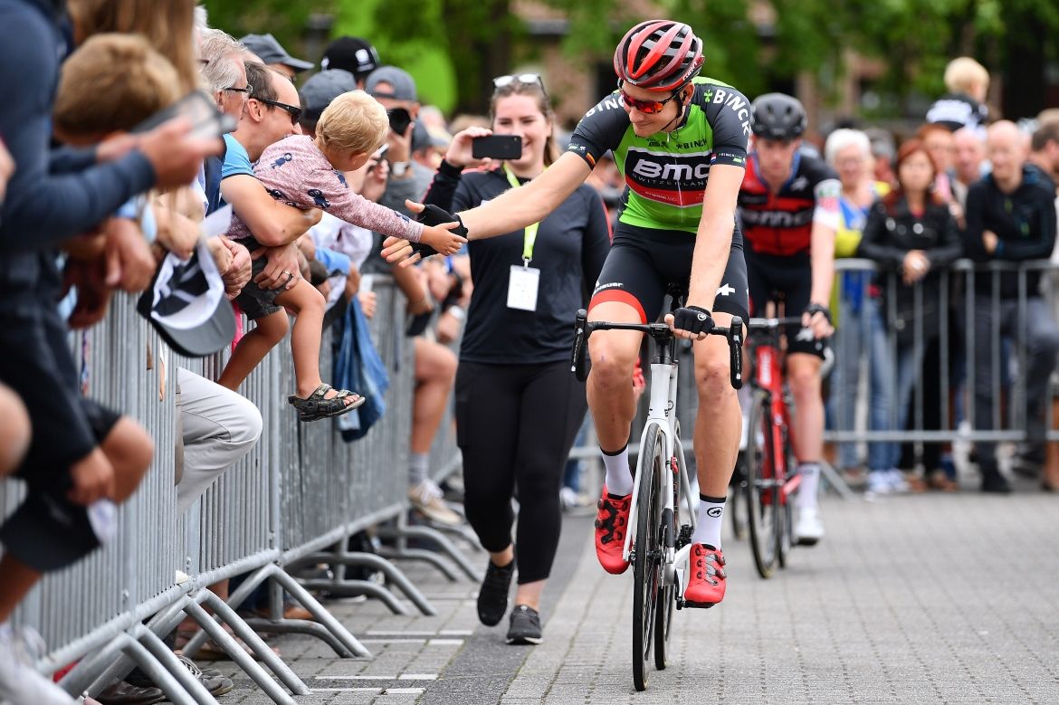 Stefan K&uuml;ng (BMC) in the leader's jersey