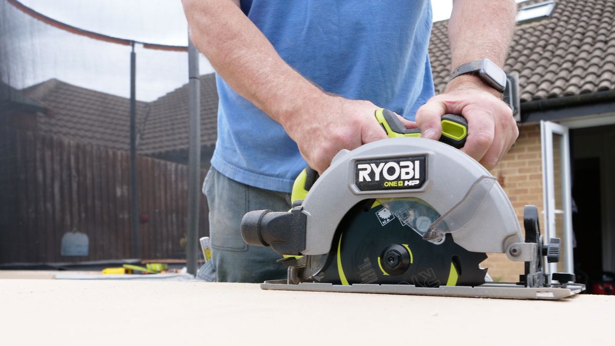 The 8 circular saws for your next woodworking project |
