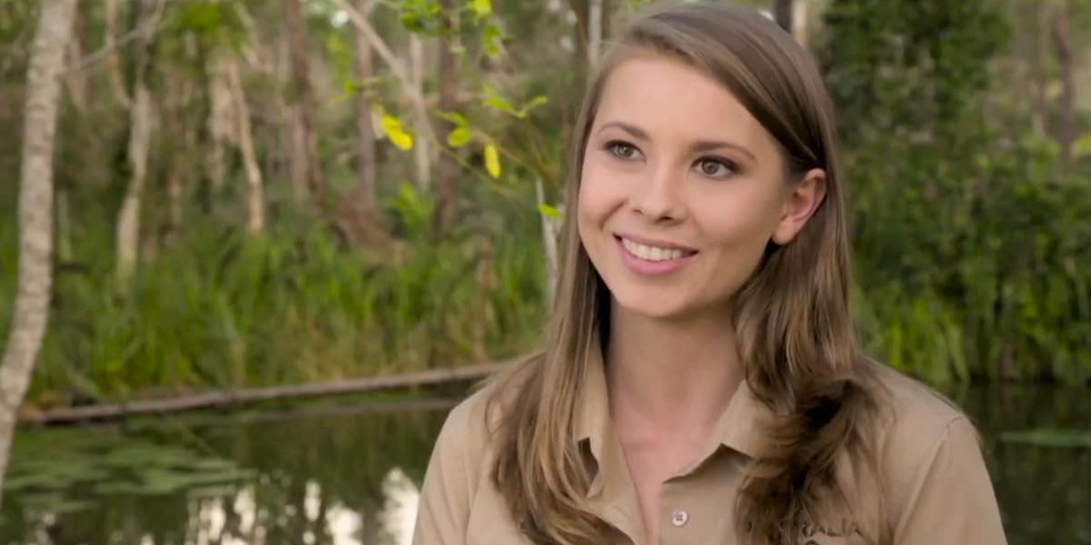 Crikey! It&#039;s The Irwins Bindi Irwin in front of an enclosure