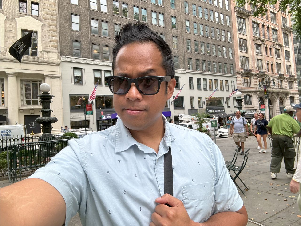 Apple iPhone 15 Plus selfie sample.