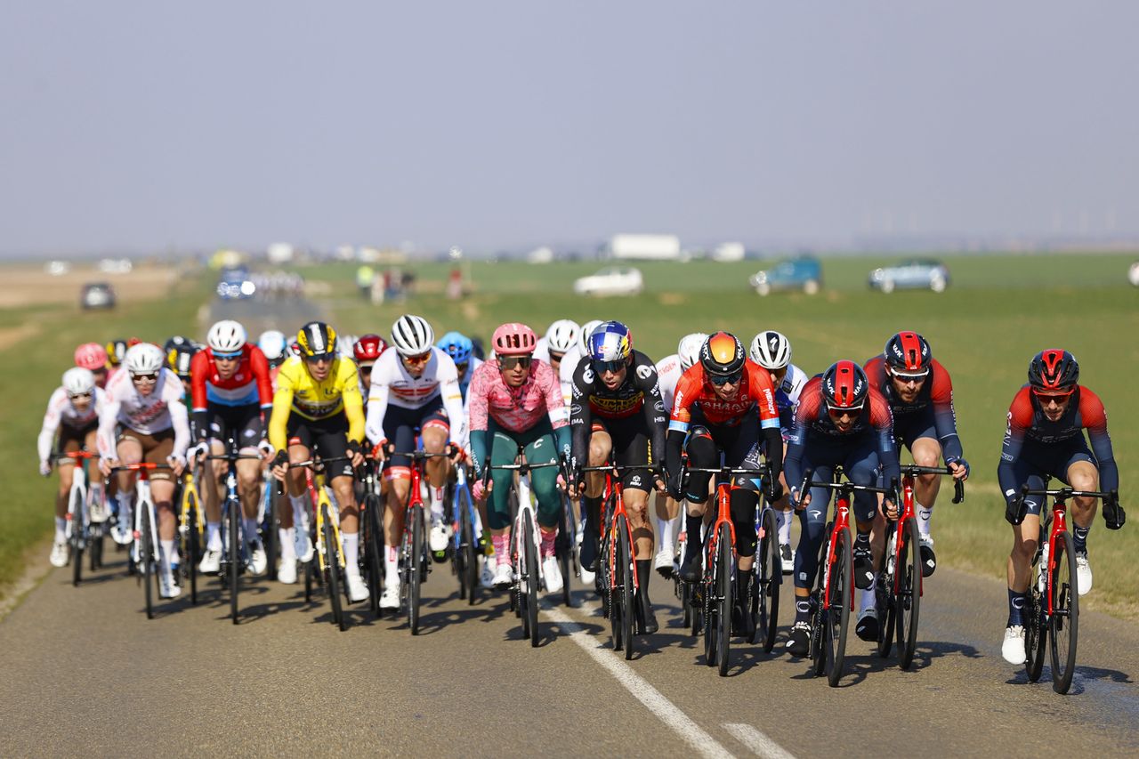 Paris Nice 2022 - 80th Edition - 2nd stage Auffargis - Orleans 159,2 km - 07/03/2022 - Adam Yates (GBR - INEOS Grenadiers) - Luke Rowe (GBR - INEOS Grenadiers) - Daniel Martinez (COL - INEOS Grenadiers) - Jack Haig (AUS - Bahrain Victorious) - Wout Van Aert (BEL - Team Jumbo - Visma) - - photo Luis Angel Gomez/SprintCyclingAgency&Acirc;&copy;2022