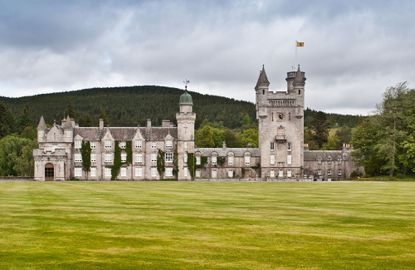 Royal residences: the palaces that the Royal family live in | Homes ...