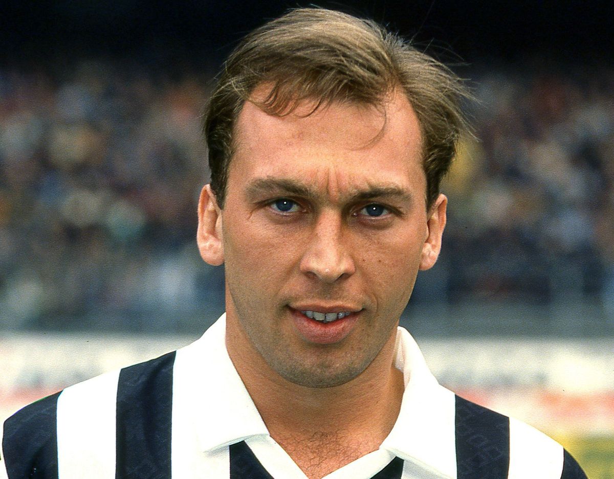 David Platt of Juventus during the 1992/93 season
