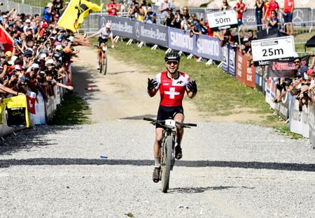 Nino Schurter (Switzerland) celebrates his 10th Elite Worlds title for men