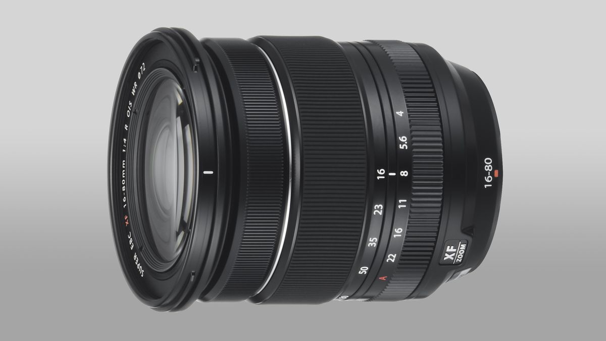 Fujinon XF 16-80mm f/4 R boasts up to a staggering 6 stops of stabilization!