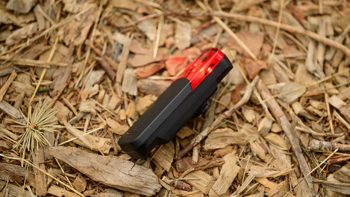Bryton Gardia R300L side lights