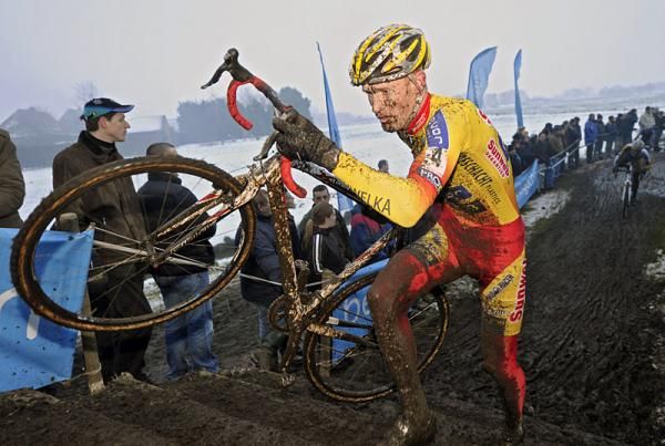 Klaas Vantornout (Sunweb - Revor) rode to a 7th place finish in Loenhout.