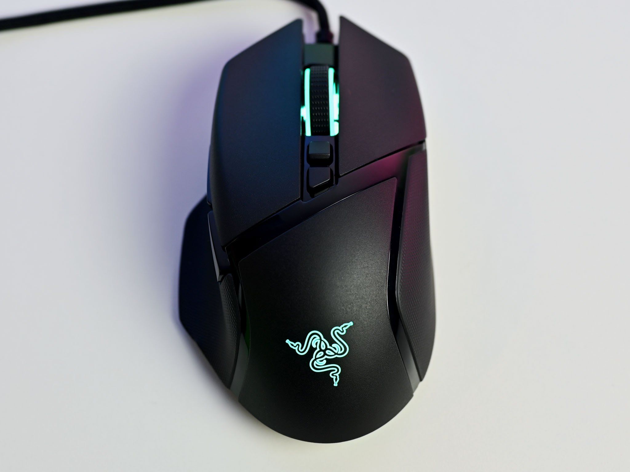 Grab the Razer Basilisk V2 gaming mouse on sale for just $35 today