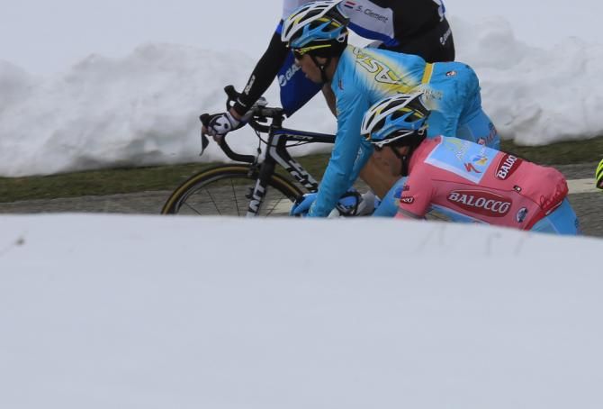 Vincenzo Nibali (Astana) in the maglia rosa