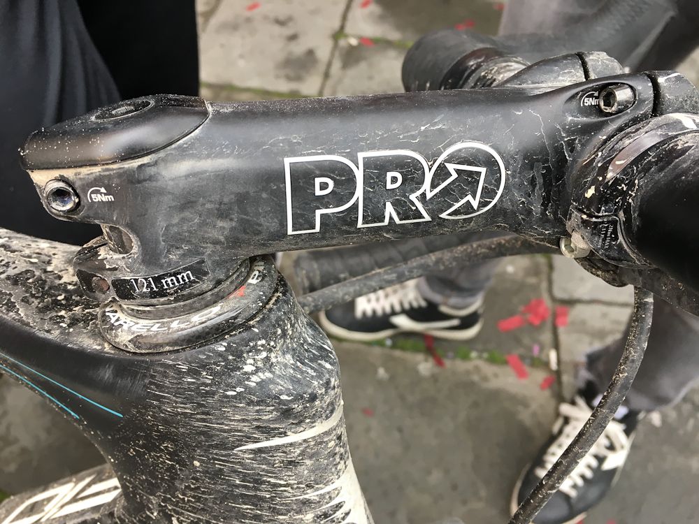 PRO provides Kwiatkowski's 121 mm alloy stem