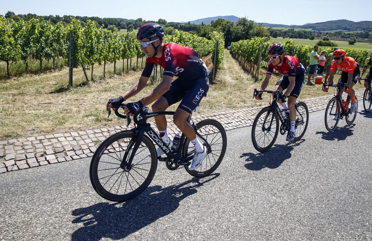 Gianni Moscon (Ineos) leads the chase