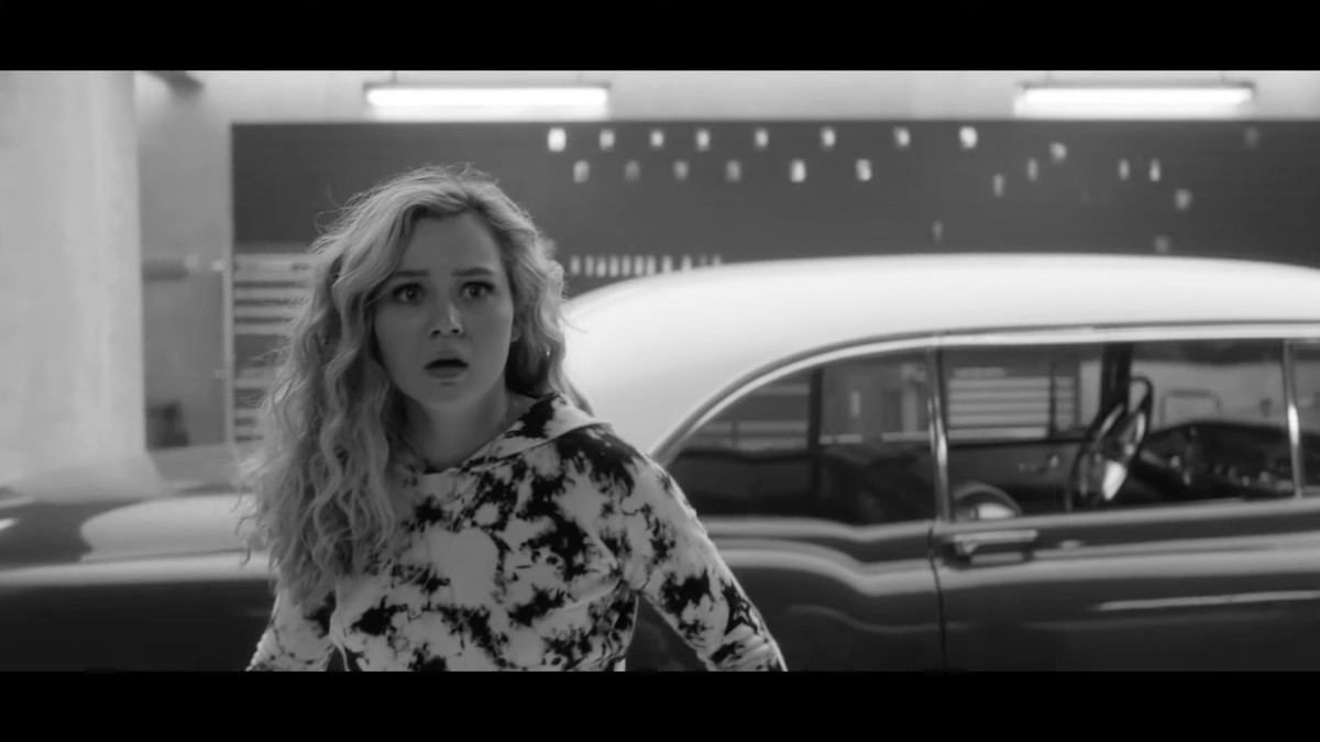 Stargirl teaser