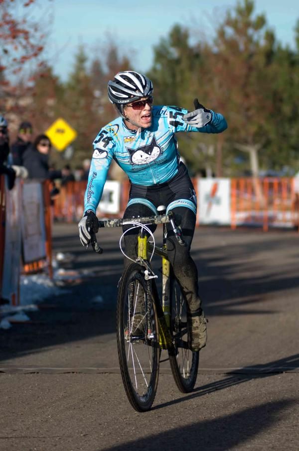 Hello Kitty! Barbara Howe (Vanderkitten) confirms with the Officials that she is the new national champion in the 30-34 Women.