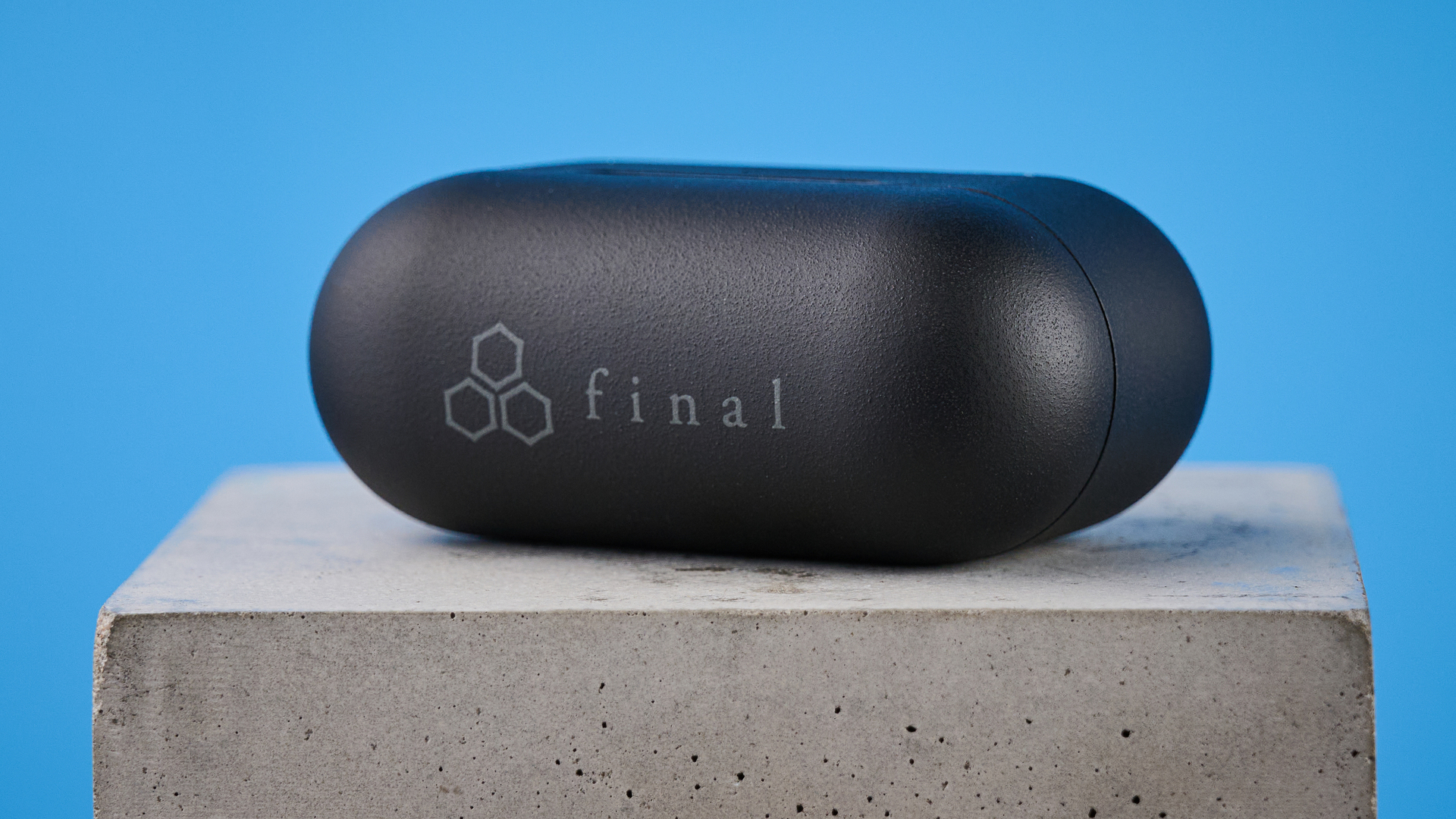 Final ZE300 wireless earbuds
