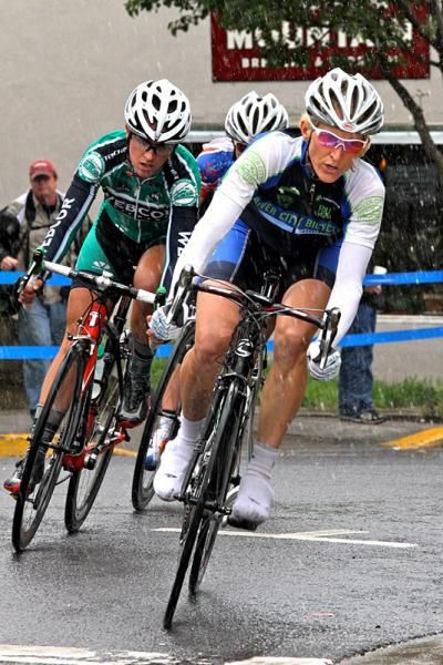 Leading the Mt. Hood Crit in the rain.