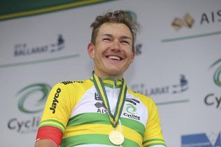 Elite men's road race - Haussler out kicks Ewan for Australian national title