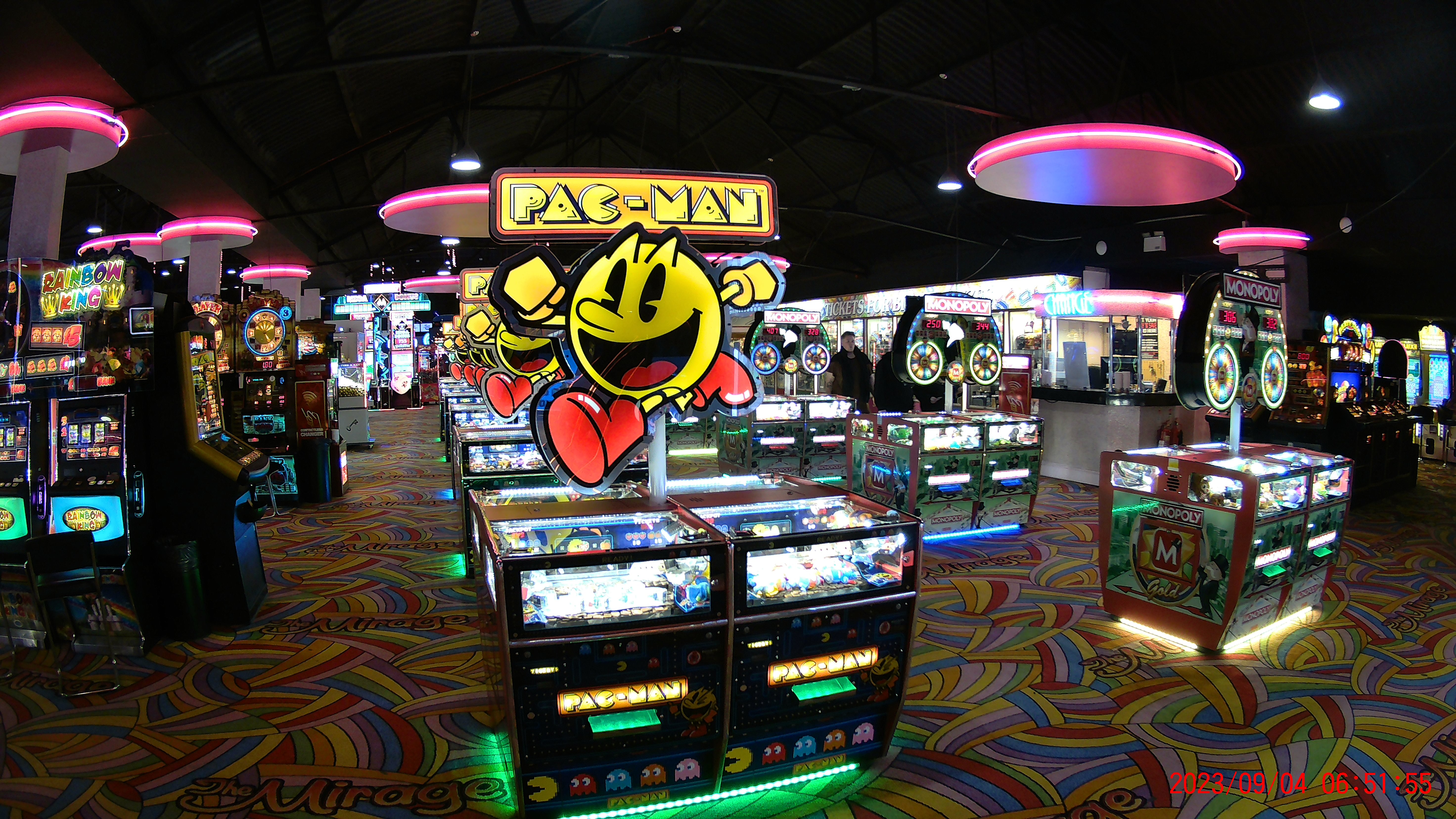 Photo of an arcade taken with the daytime camera on the SJCAM SJ20 action camera