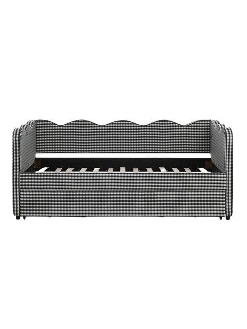 Cozy Gingham Daybed with Trundle