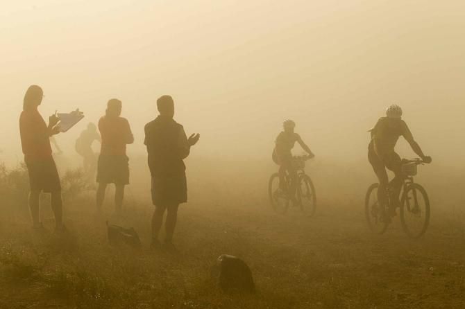 Racers cheered on through the fog