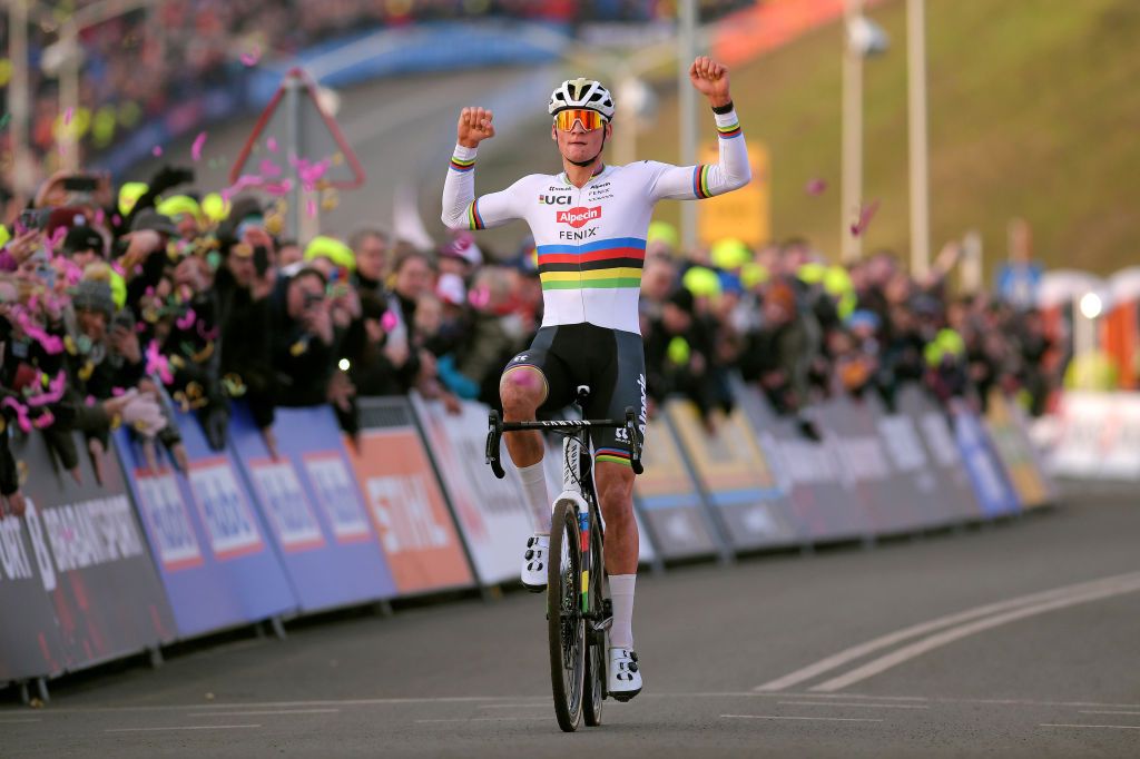 Mathieu van der Poel Hoogerheide World Cup 2020