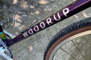 Woodrup Path Racer down tube with logo and bottle cage