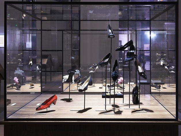 Roger Vivier | Luxury shoes, bags, accessories