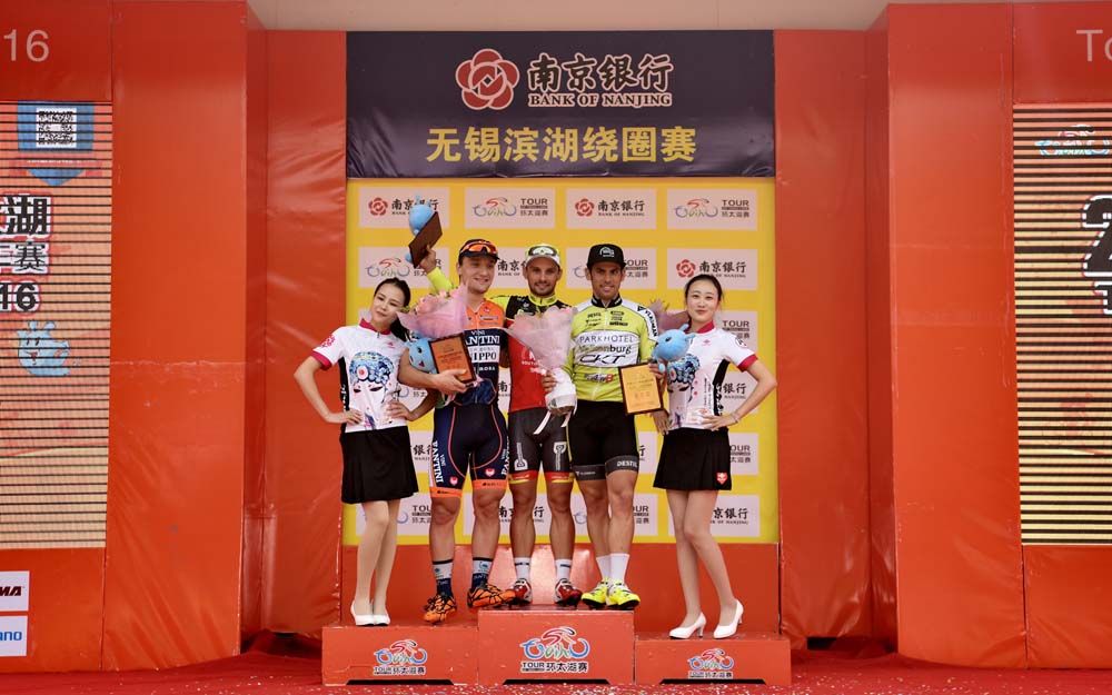 Nicolas Marini (Nippo-Vini Fantini), Jakub Mareczko (Wilier-Southeast) and Marco Zanotti (Parkhotel Valkenburg) on the podium