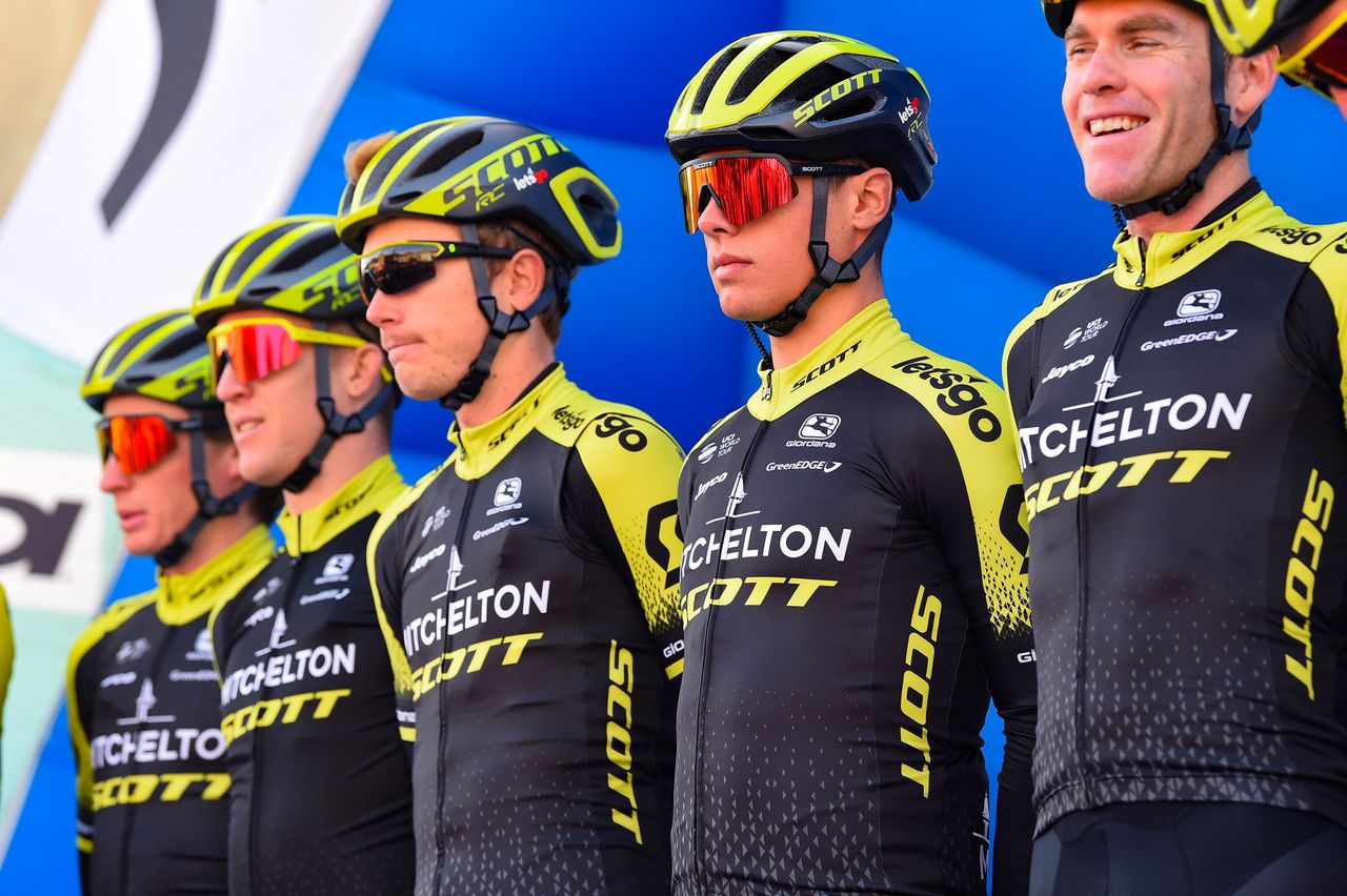 Mitchelton-Scott is introduced to the fans at the start