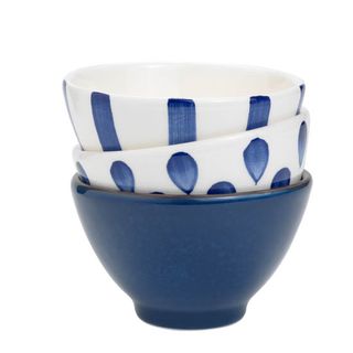 blue and white bowls with white background