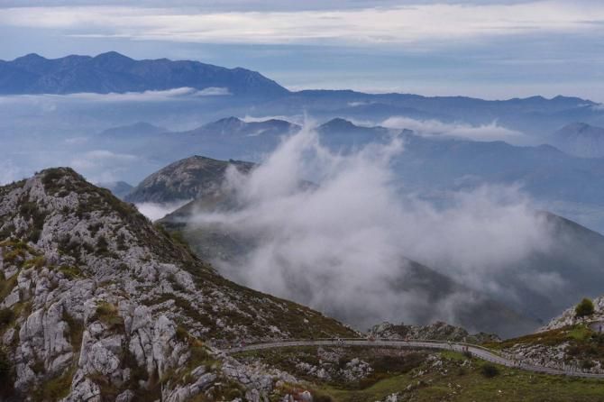 The Lagos de Covadonga in all its glory