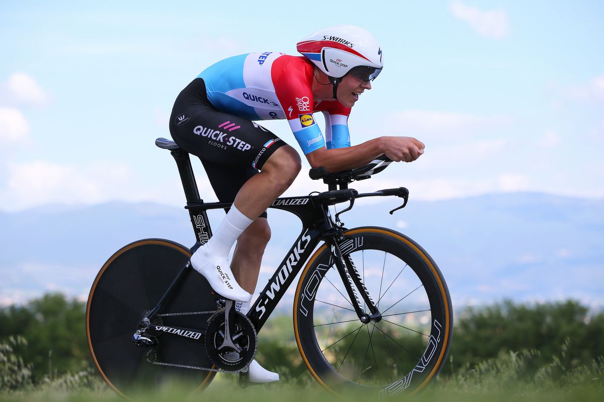 Luxembourg champion Bob Jungels (Quick-Step Floors) riding to fourth place