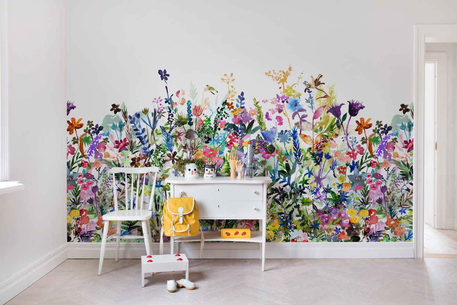 Girl bedroom wallpaper ideas our favourite wallpaper designs for girls