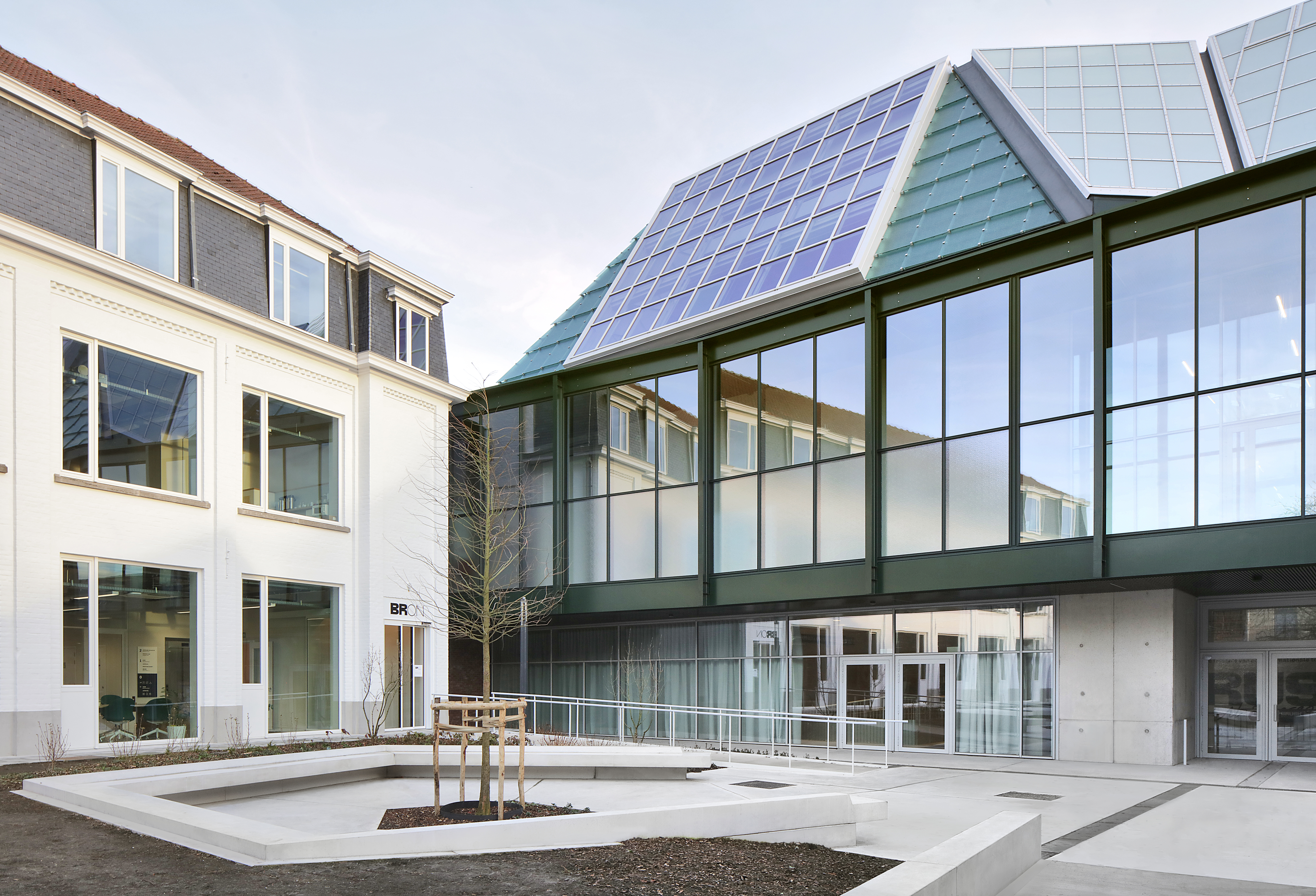 BRUSK exhibition hall in Bruges by Robbrecht en Daem