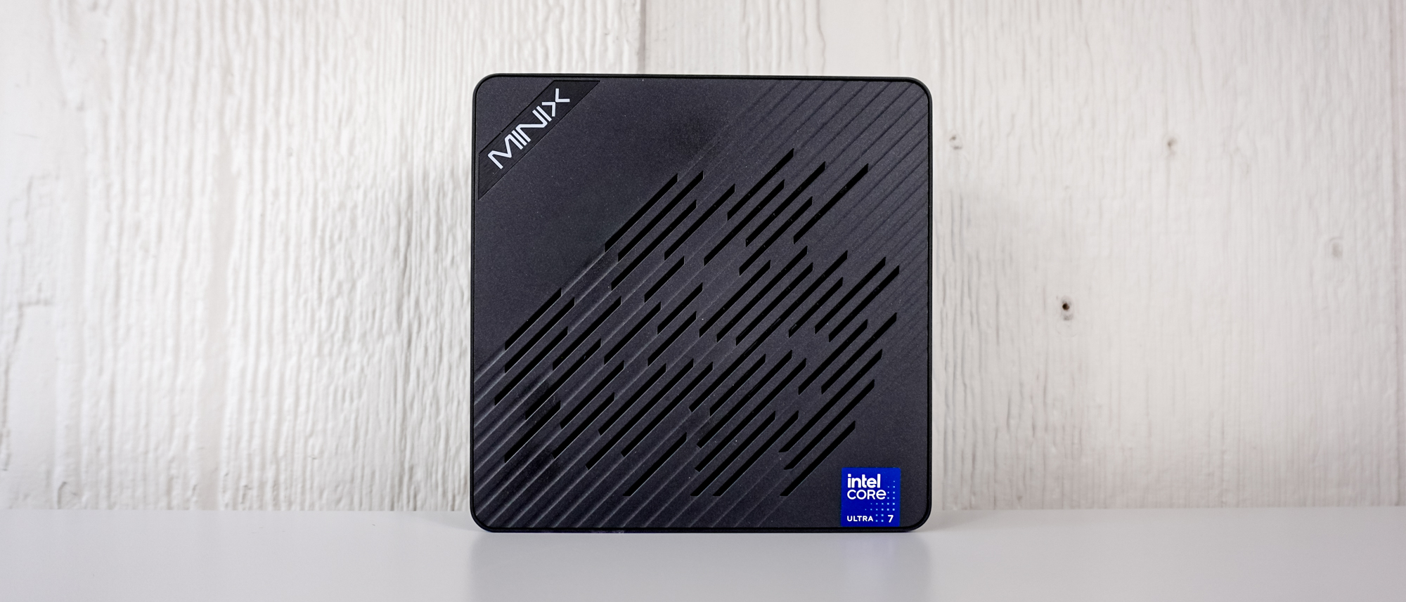 The Minix Elite EU715-AI on a table