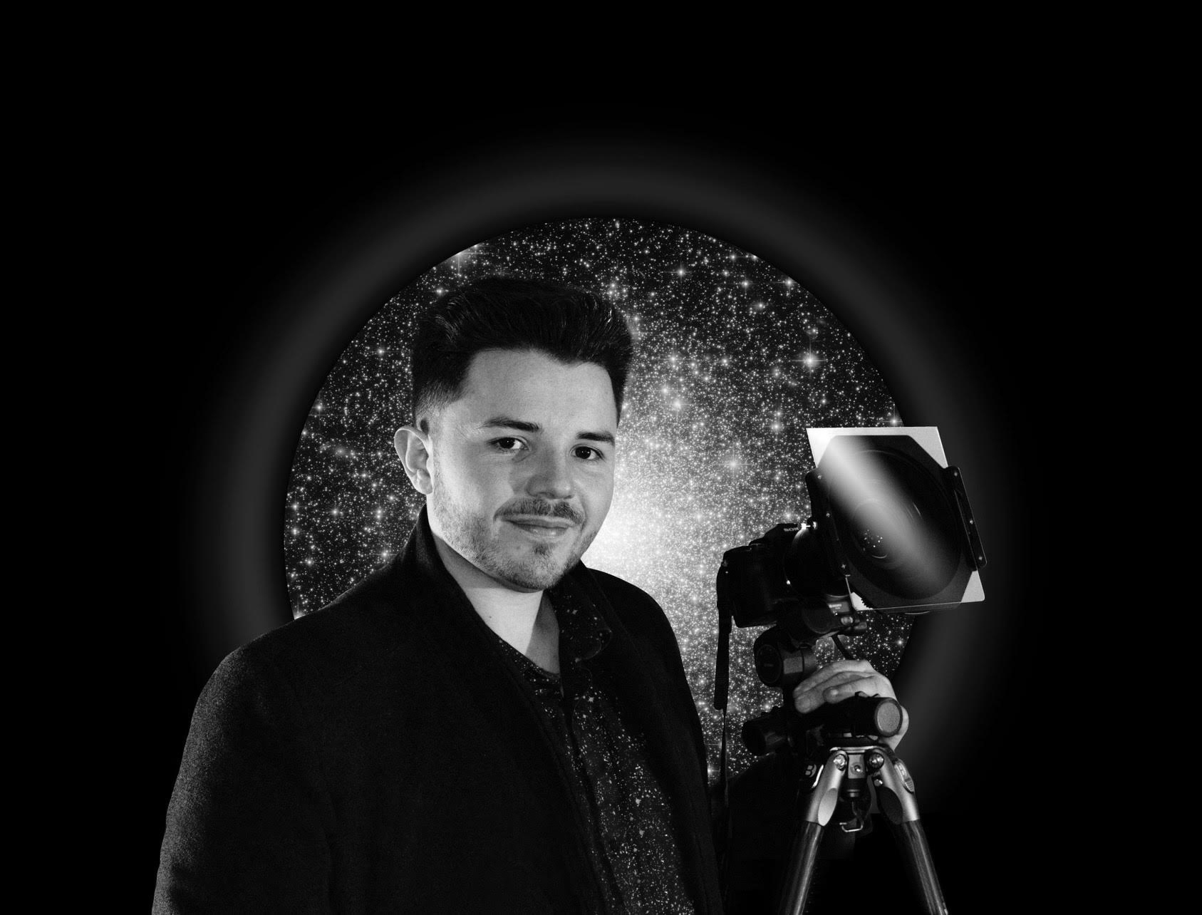 Josh Dury headshot