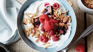 yogurt-with-fruit-and-nuts