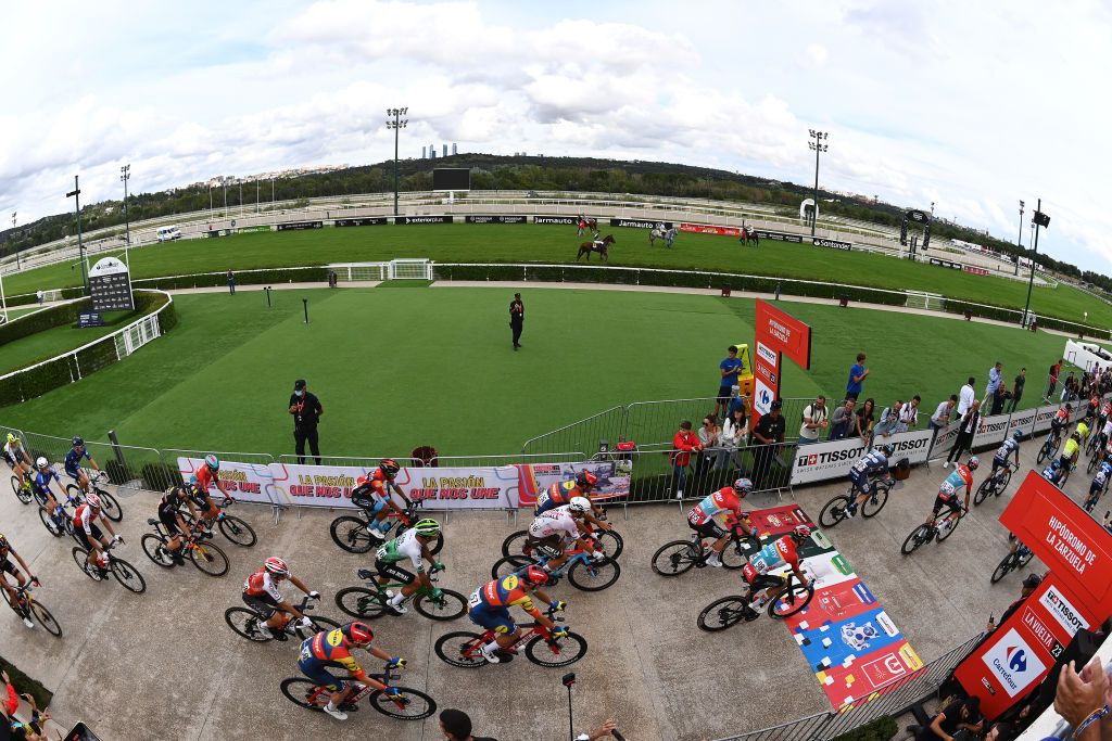Stage 21 started at the Hipdromo de la Zarzuela