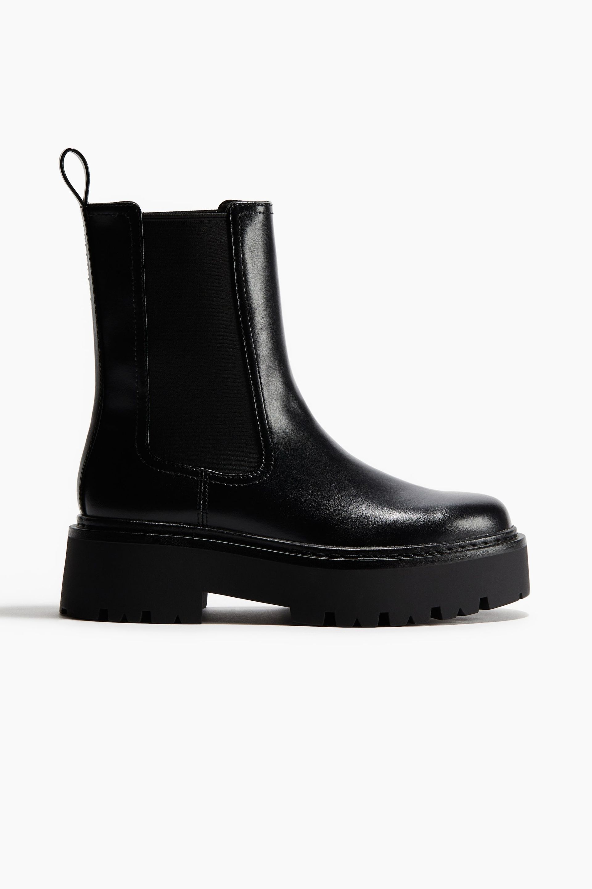H&M, Chunky Chelsea Boots