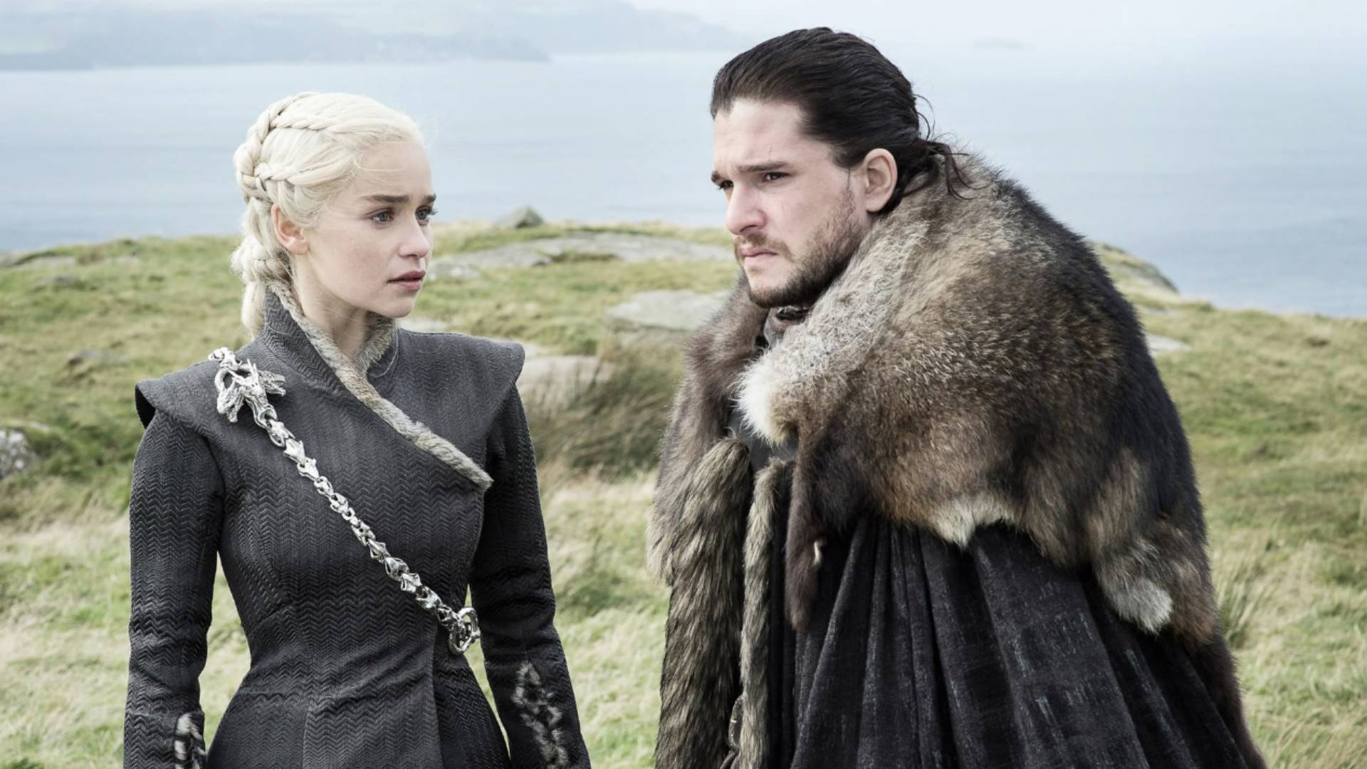 Emilia Clarke as Daenerys Targaryen and Kit Harington as Jon Snow in Game of Thrones