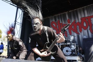Spit it out, Slipknot rage hard at Ozzfest 2004