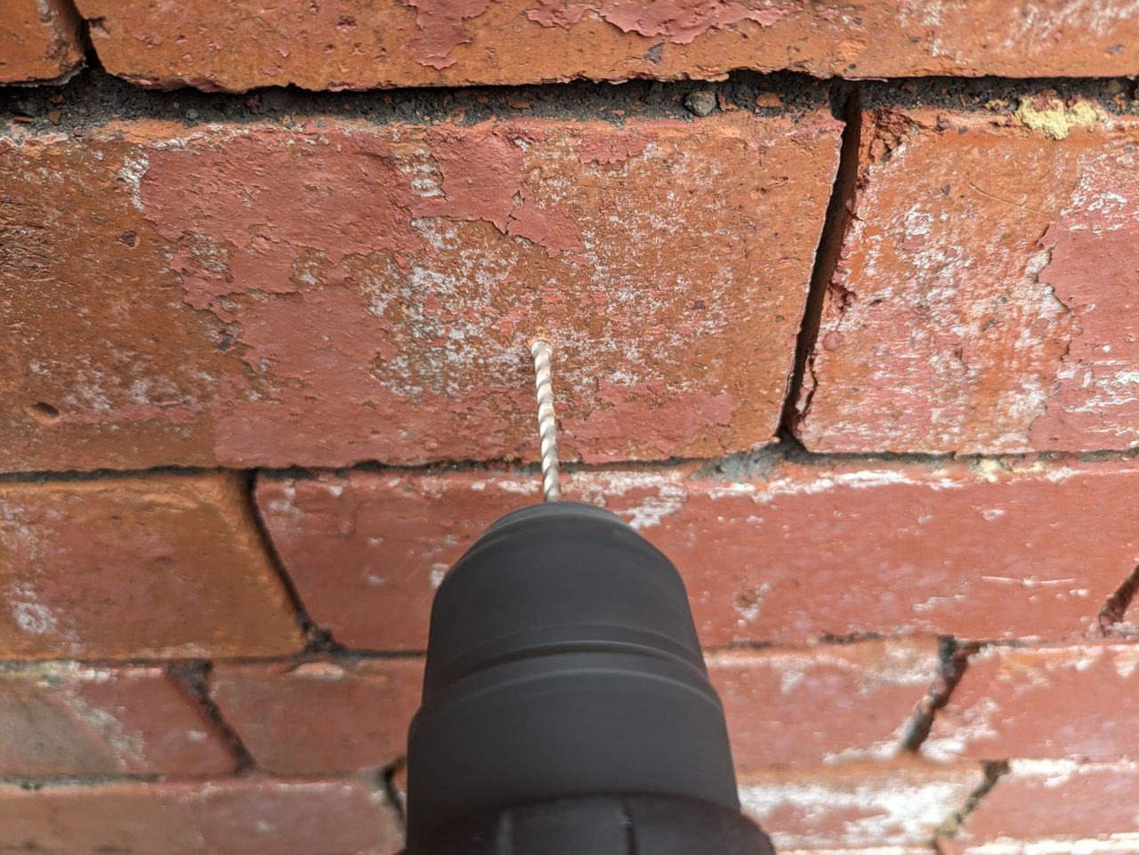 The black &amp; decker combi drill in action