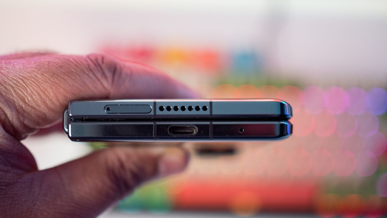 Honor Magic Vs review