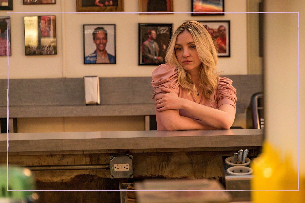 Abby Elliott as Natalie in The Bear