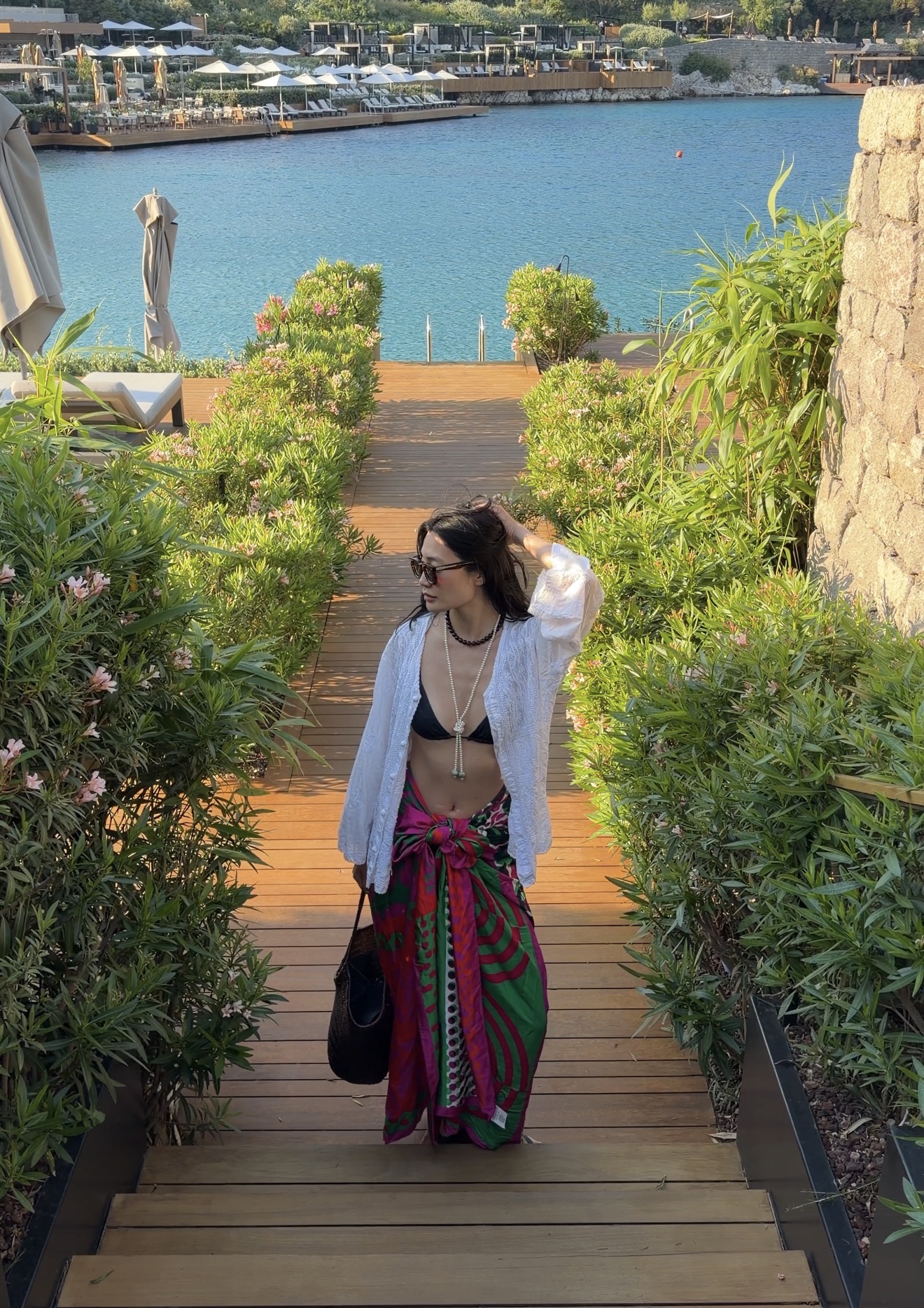 Laura Jung euro summer style